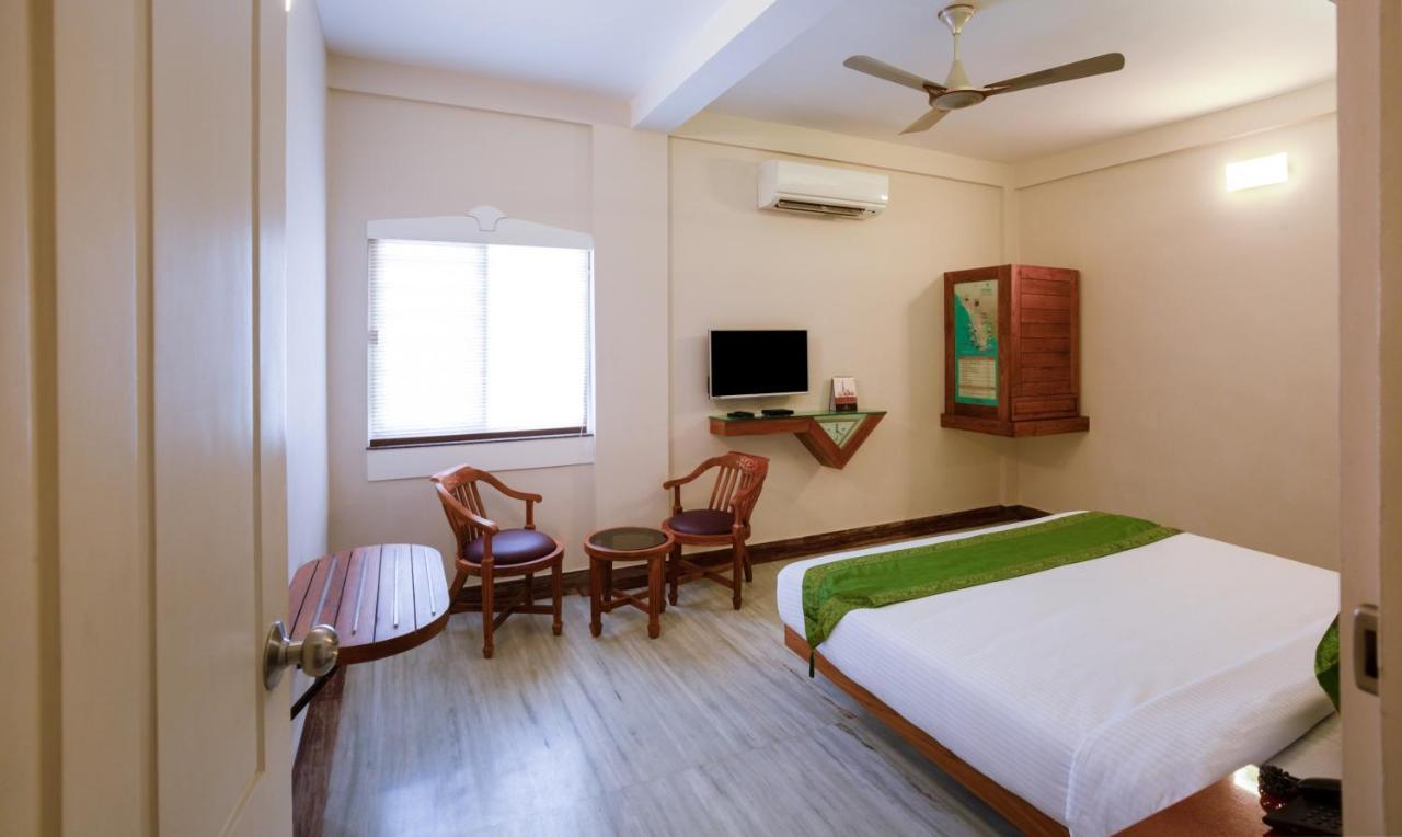 Treebo The Qasr Otel Kochi Dış mekan fotoğraf